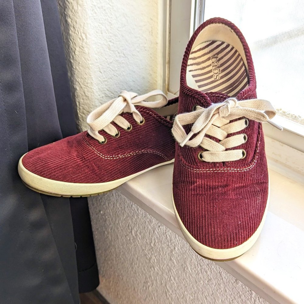 Taos Corduroy Sneaker Burgundy